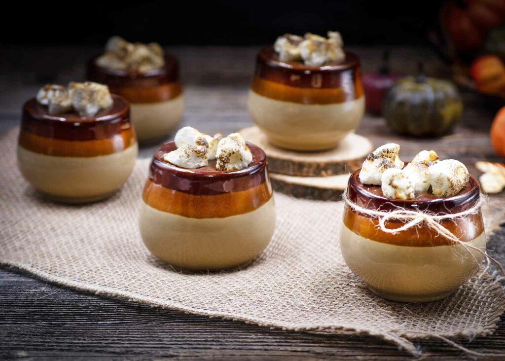Engagement party favor: s'mores kit